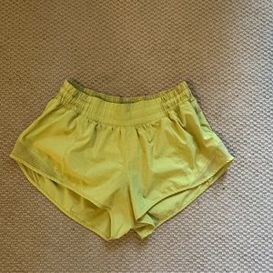Lululemon hot hot shorts